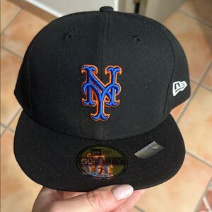 New Era MLB NY Mets Black Cap with Orange and Blue Embroidery size 7 7/8